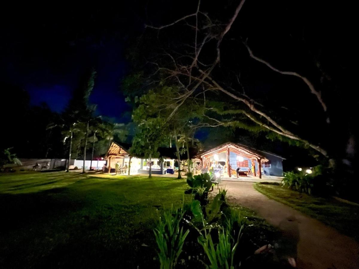 Mg Cocomo Resort Vanuatu Port Vila Eksteriør billede